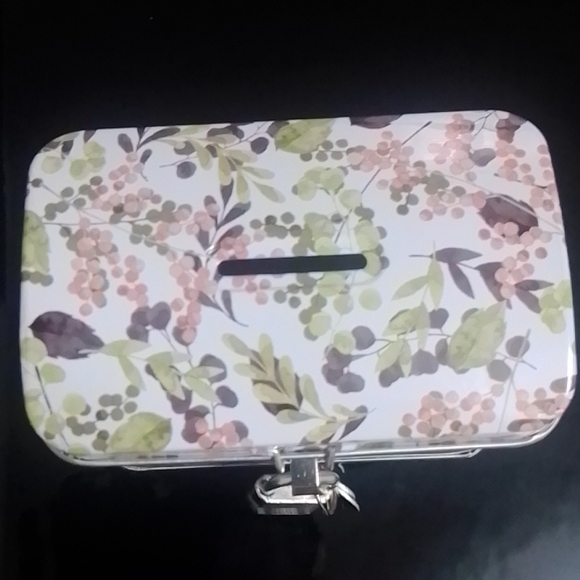 Piggy Bank , NWOT - Picture 3 of 7